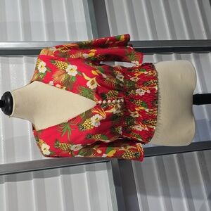 True Destiny Pineapple Design Top ‎ Size Large